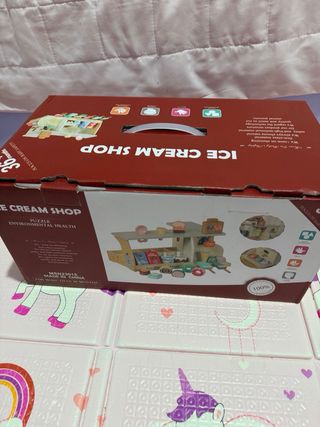 Set 2 giochi FurReal Mama Josie e Gelateria