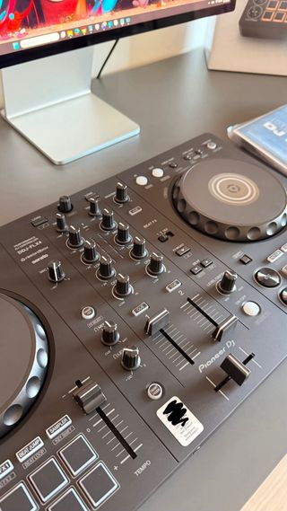 Controlador DJ Pioneer DDJ-FLX4