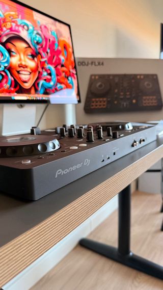 Controlador DJ Pioneer DDJ-FLX4