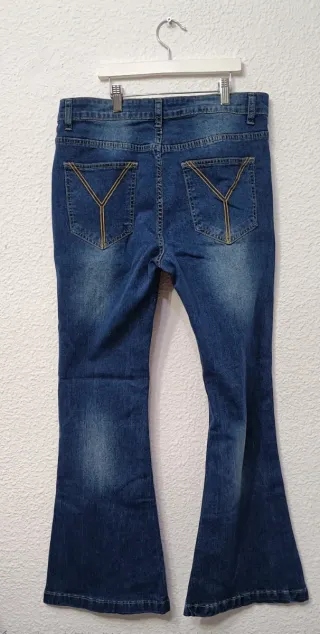 Pantalón vaquero campana mujer nuevo