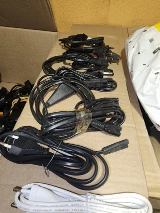 Cavi Audio Video RCA VGA Euroconector HDMI