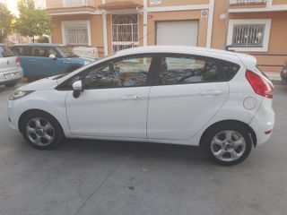 Ford Fiesta 2011 1.4 TDI Trend