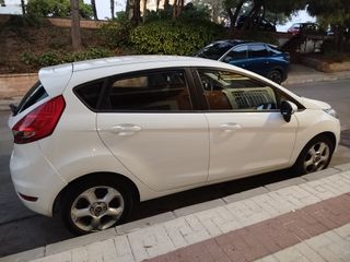 Ford Fiesta 2011 1.4 TDI Trend