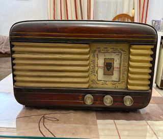 Radio Antigua Madera de 1951.