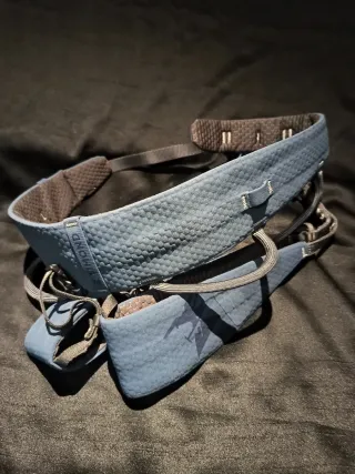 Arnés de escalada azul Simon Vertika