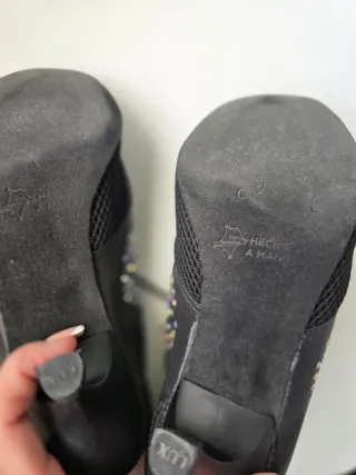 Zapatos de baile negros con pedrería