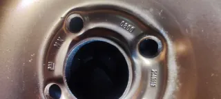 Llanta Opel 6x14 4x100 ET49 185-60-14 82H