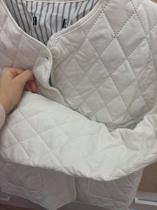 Chaqueta acolchada blanca
