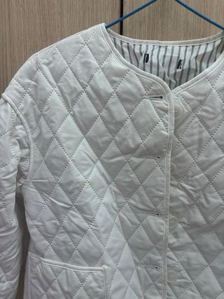 Chaqueta acolchada blanca