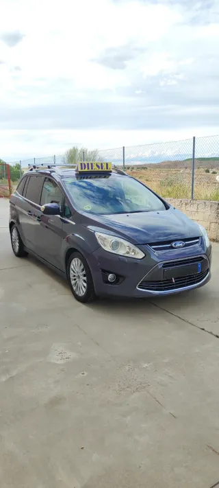 Ford Grand C-MAX 2011