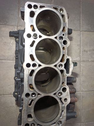 BLOQUE VOLKSWAGEN CADDY (2K)(02.2004)