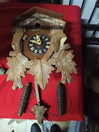 Reloj de cuco de madera
