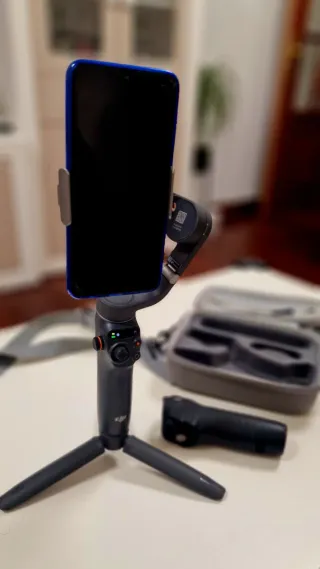 DJI Osmo Mobile 6 Gimbal Estabilizador
