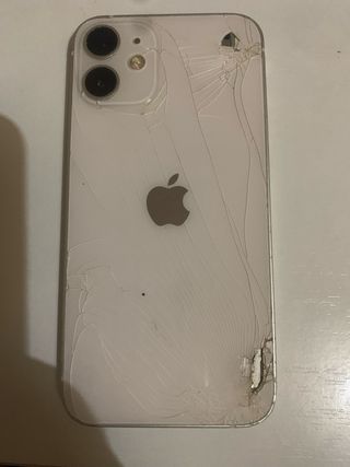 iPhone 12 mini - Salud de batería 75%