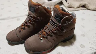 Botas de montaña unisex Fal