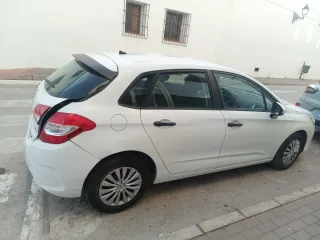 Citroen C4 2011