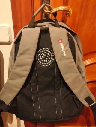 Mochila Element Gris y Roja