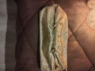 Bolso de fiesta dorado