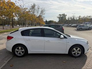 Chevrolet Cruze 2011