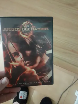 Los Juegos del Hambre DVD (Español)
