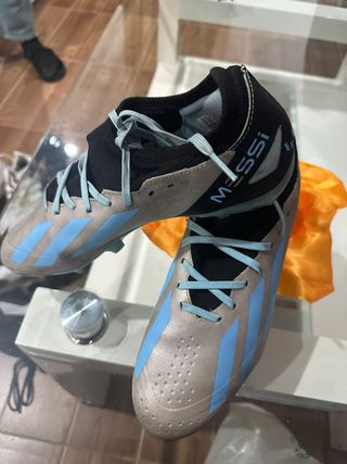 Botas de fútbol Messi Adidas Talla 42