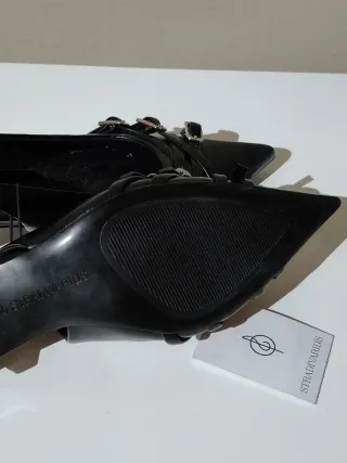 zapatos destalonados Stradivarius