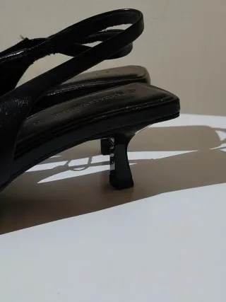 zapatos destalonados Stradivarius