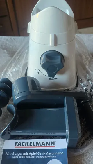 Tritacarne e insaccatrice FACKELMANN