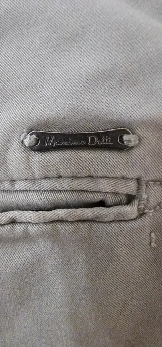 Pantalón chino Massimo Dutti verde oliva