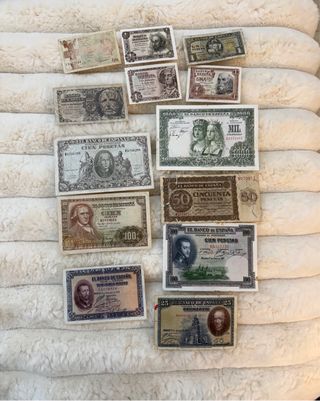 Lote de Billetes en Pesetas Españoles Antiguos