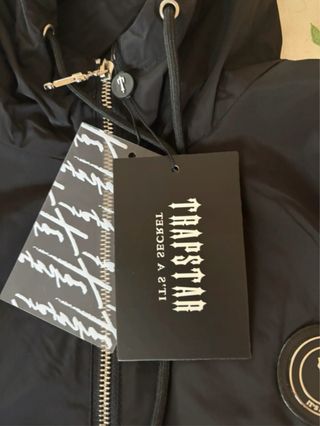 Corta Vento Trapstar M com etiqueta