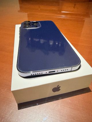 iPhone 14 Pro Max 256GB Morado Como Nuevo