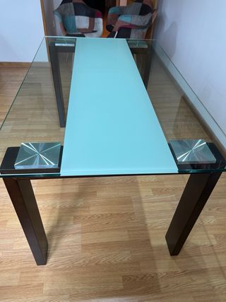 Mesa cristal y 6 sillas patchwork