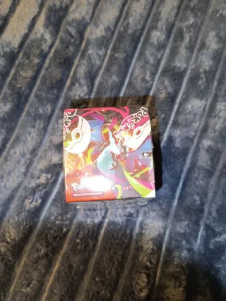 Booster Box Fuegos Fantasmales (18 sobres) POKEMON