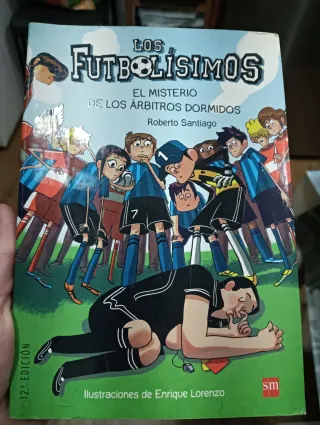 Los Futbolísimos 1: El misterio de los árbitros...