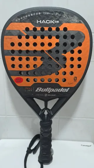 Pala Bullpadel Hack 03 Usada 2 veces.