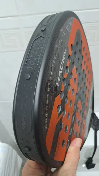 Pala Bullpadel Hack 03 Usada 2 veces.