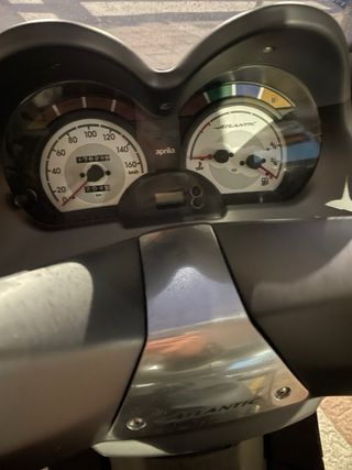 Aprilia Atlantic 300i sport
