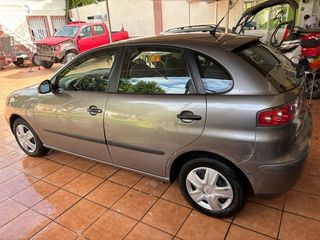 SEAT Ibiza ¡¡ solo 130.000 kms !!