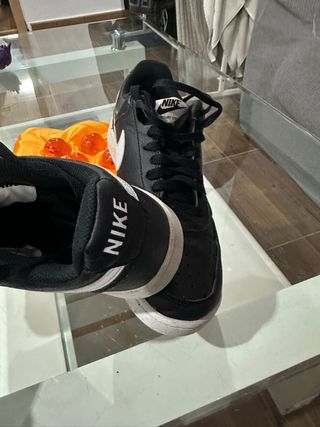 Nike Court Negras y Blancas
