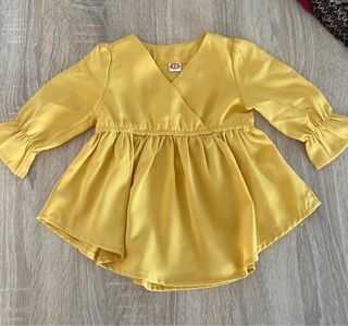 Vestido amarillo niña manga larga