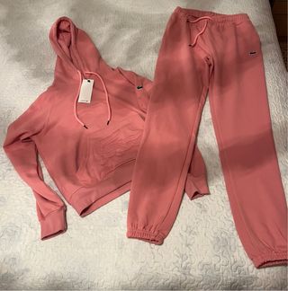 Conjunto Deportivo Lacoste Rosa