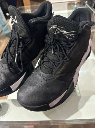 Jordan Flight Zapatillas Baloncesto Negras