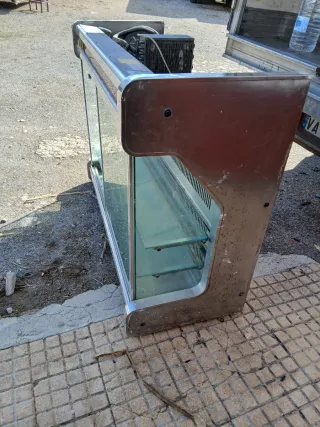 Nevera expositora de cristal