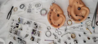 Pendientes y joyería de piercing acero o plata