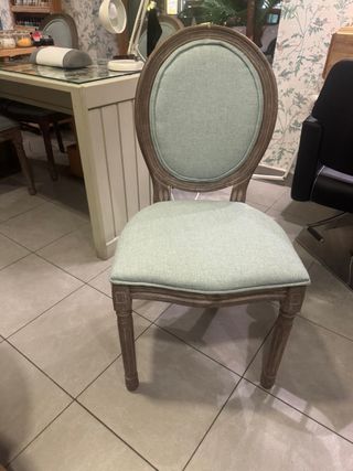 Silla de comedor estilo Luis XV