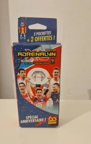 Caja 5 sobres Adrenalyn XL 2021-22