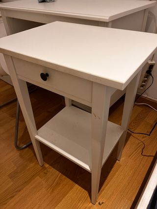Mesita de noche blanca IKEA