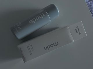 Rhode Glazing Milk Essência Facial
