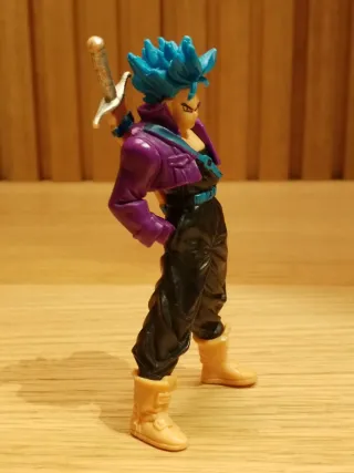 Action Figure Trunks Super Saiyan 12cm